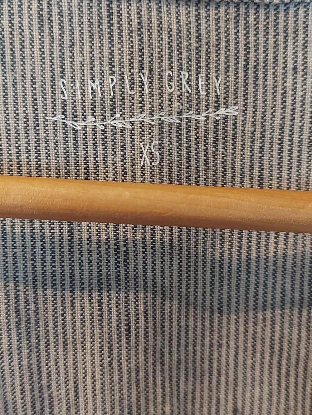 Simply Grey 100% European Linen - Picture 2 of 3